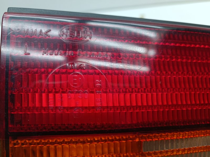 Фонарь Volkswagen Passat 1995 B4