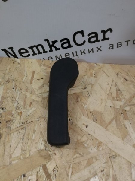 Ручка троса капота Volkswagen Tiguan 2010 5N1