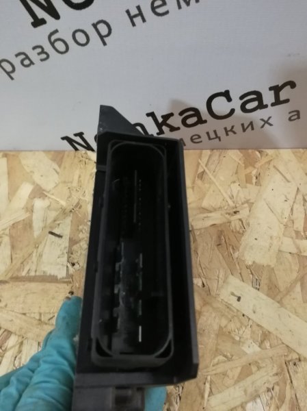 Блок стояночного тормоза Volkswagen Tiguan 2010 5N1