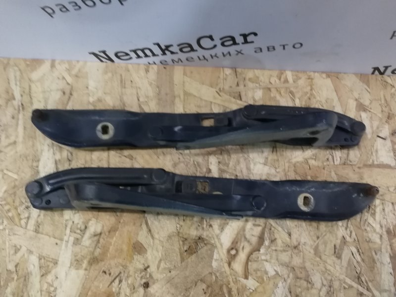 Петля крышки багажника BMW 5-Series 2002 E39