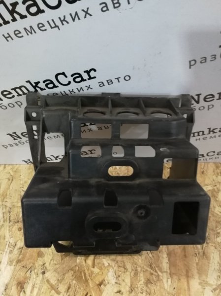 Рамка магнитолы VOLVO XC90 2004