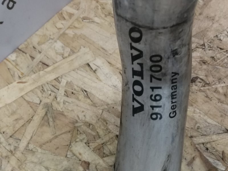 Патрубок турбины VOLVO XC90 2004