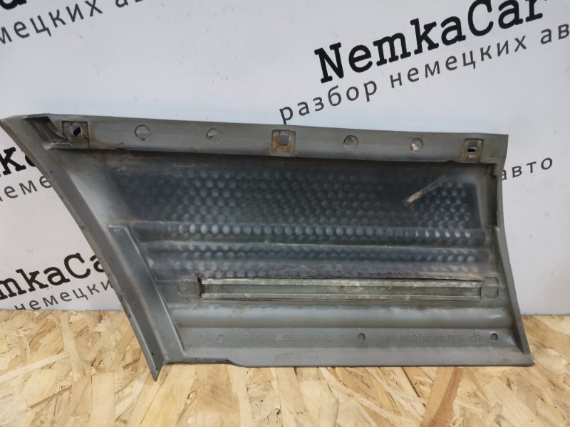 Молдинг на крыло Mercedes S-Klass 1983 W126