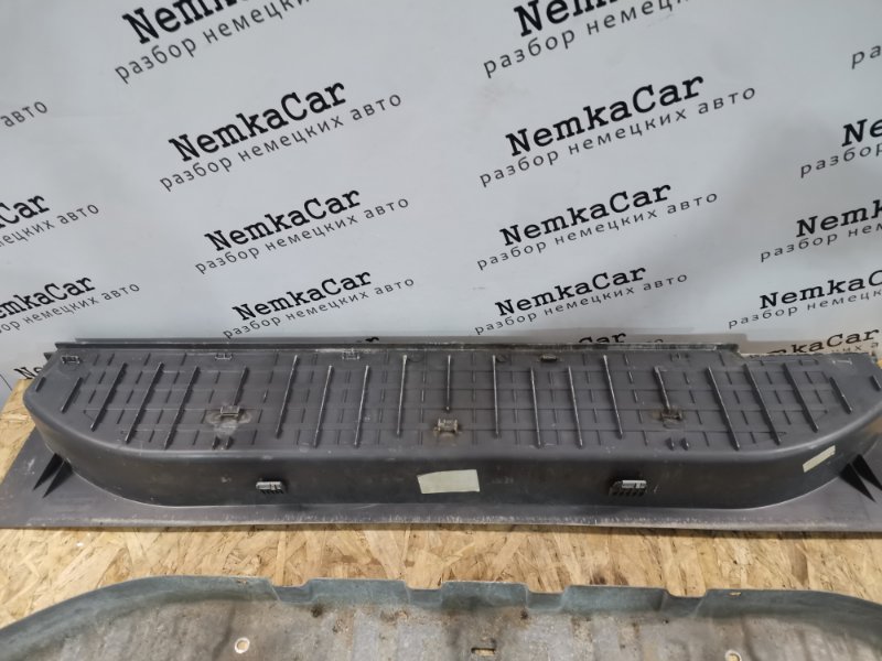 Накладка порога внутренняя Mercedes Vito 2007 639
