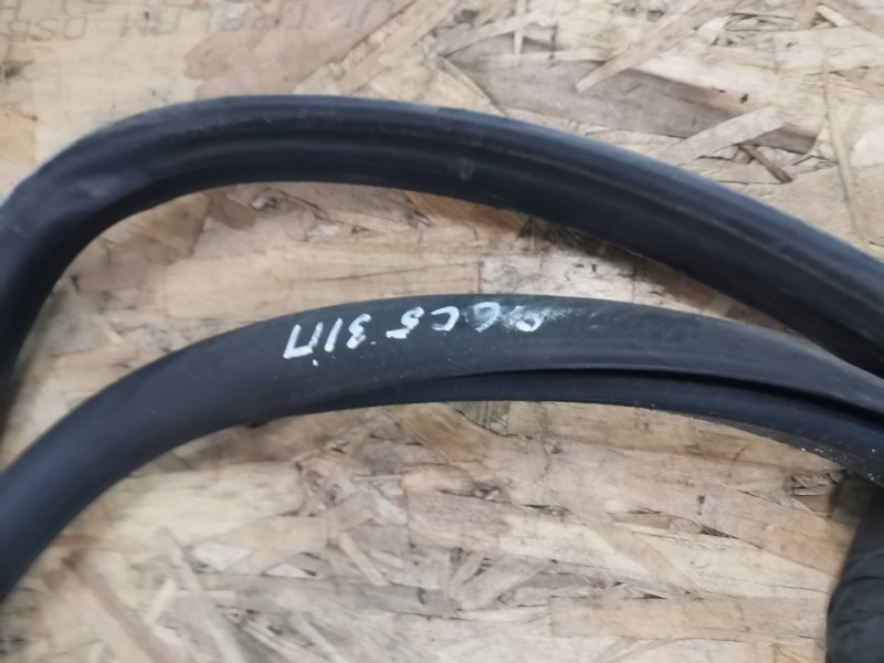 Уплотнение двери AUDI A6 C5 1998 C5