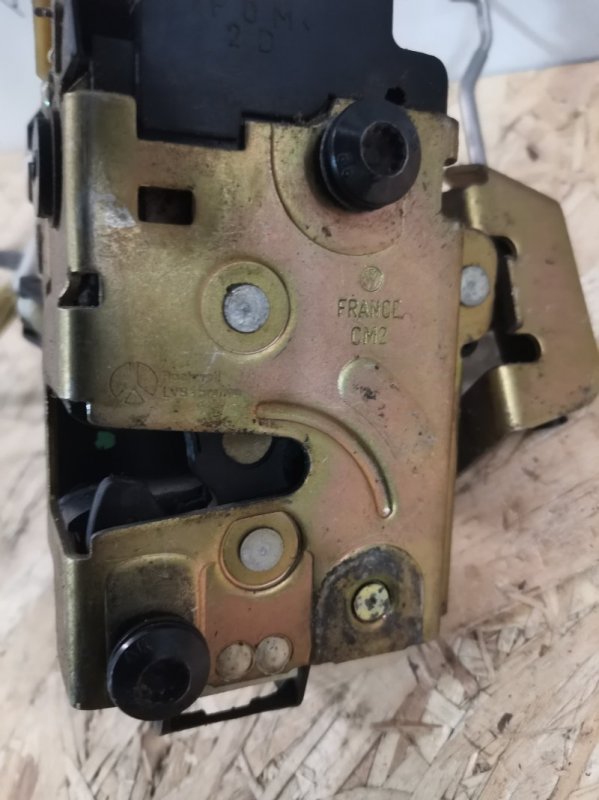 Замок двери AUDI A6 C5 1998 C5