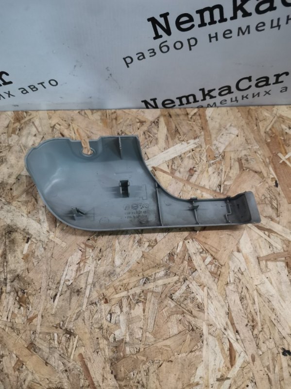 Накладка ручки сдвижной двери Mercedes Vito 2007 639