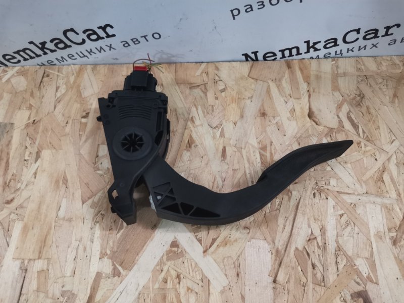 Педаль газа AUDI A4 B8 2009 B8 Универсал