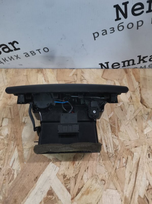 Дефлектор центральной консоли AUDI A4 B8 2010 B8 Седан