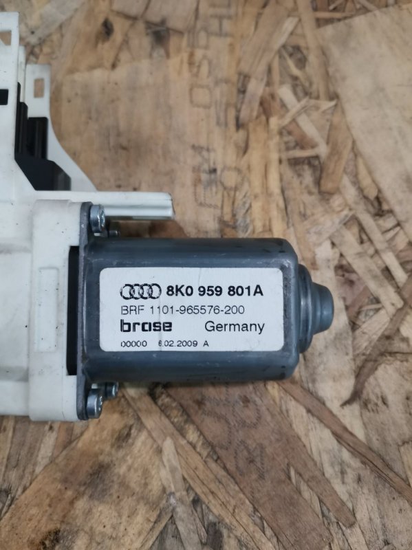Мотор стеклоподъемника AUDI A4 B8 2009 B8 Универсал
