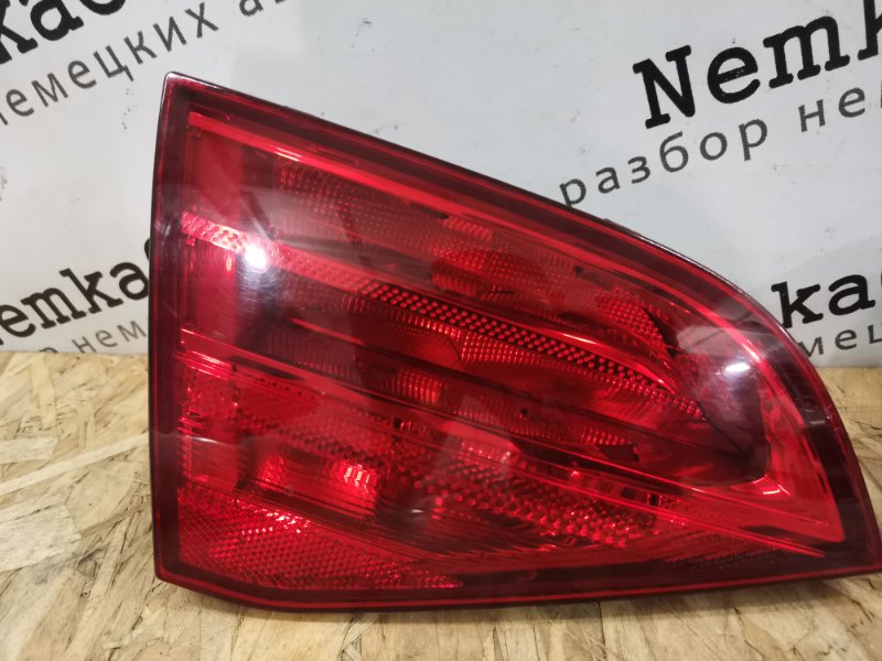 Фонарь задний в крышку багажника AUDI A4 B8 2009 B8 Универсал
