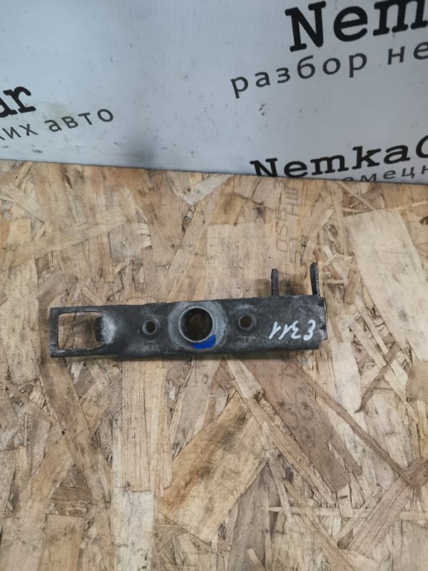 Замок капота Mercedes Vito 2013 639 рест