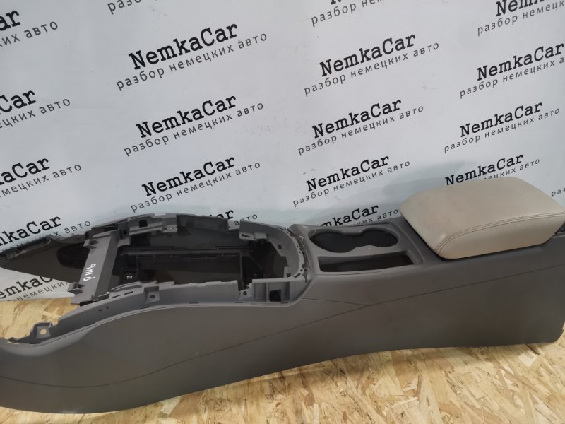 Подлокотник AUDI A4 B8 2010 B8 Седан