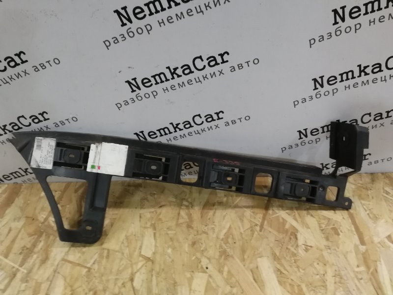 Кронштейн бампера Volkswagen Passat B6 2007 Седан