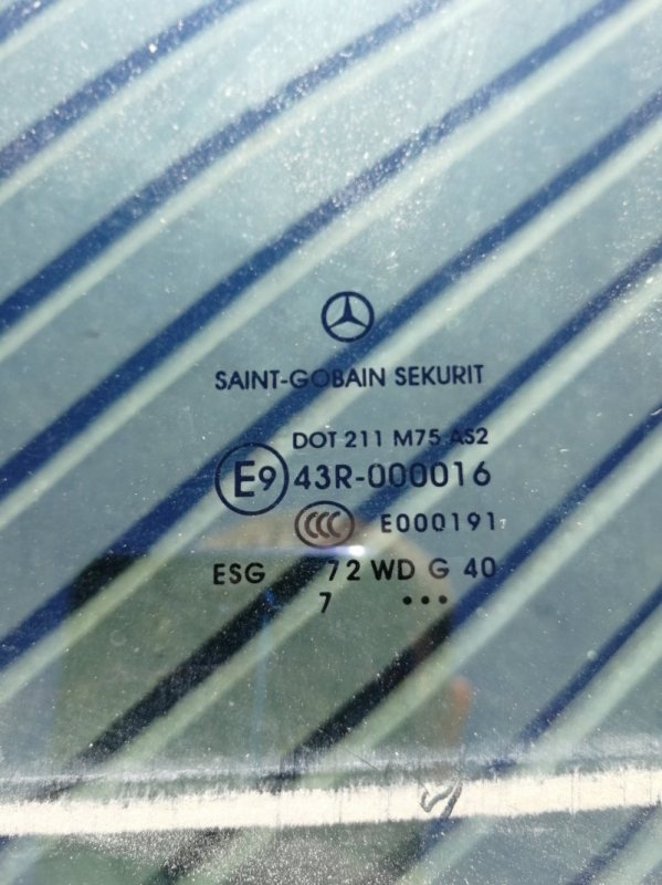 Стекло Mercedes Vito 2007 639