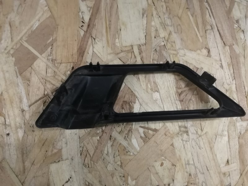 Накладка обшивки двери Mercedes W124 1987