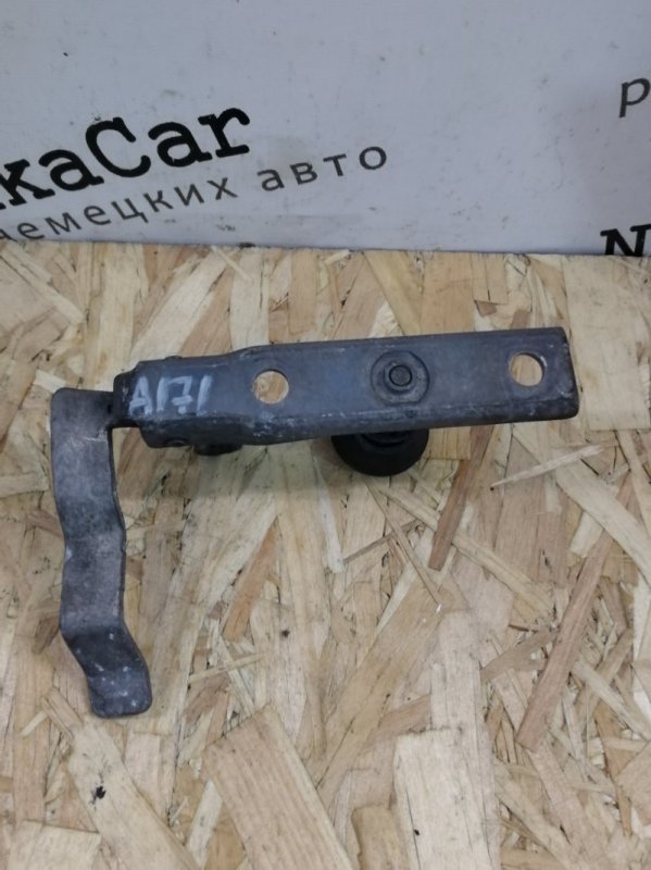 Замок капота Mercedes Vito 2008 639