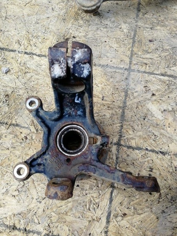 Кулак поворотный 4WD BMW 3-Series 2001 E46 touring