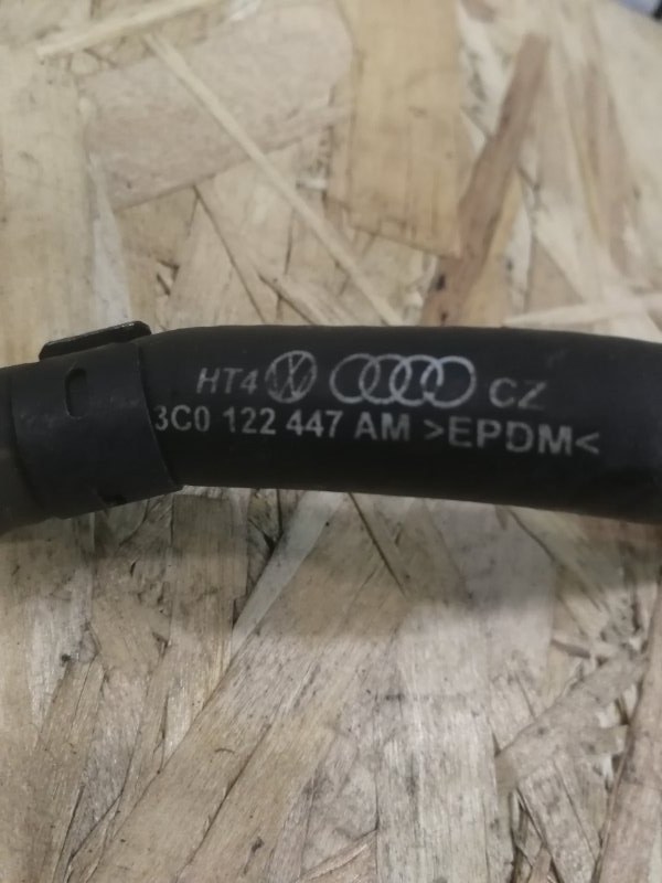 Патрубок системы охлаждения Volkswagen Passat B6 2007 Седан