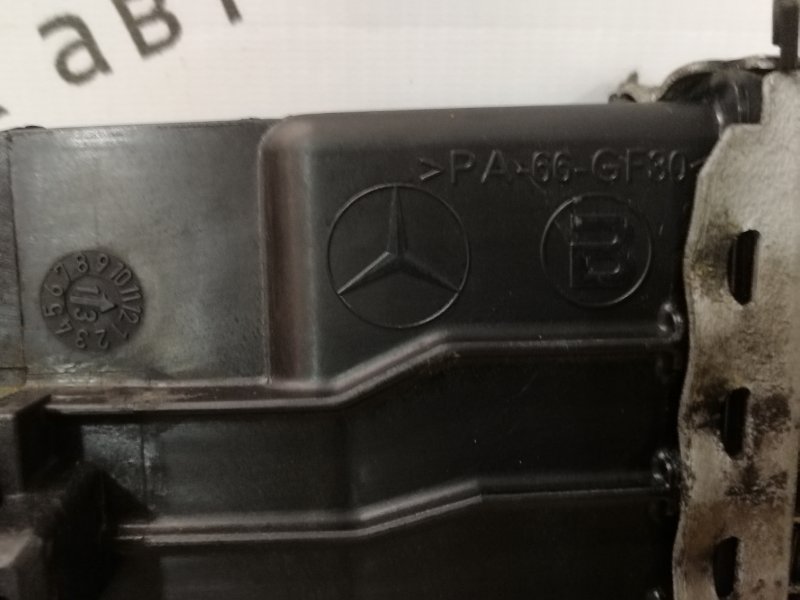 Радиатор ДВС под АКПП Mercedes Vito 2008 639