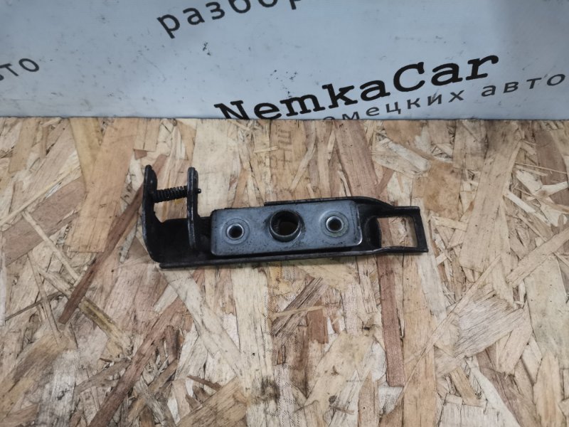 Замок капота Mercedes Vito 2008 639