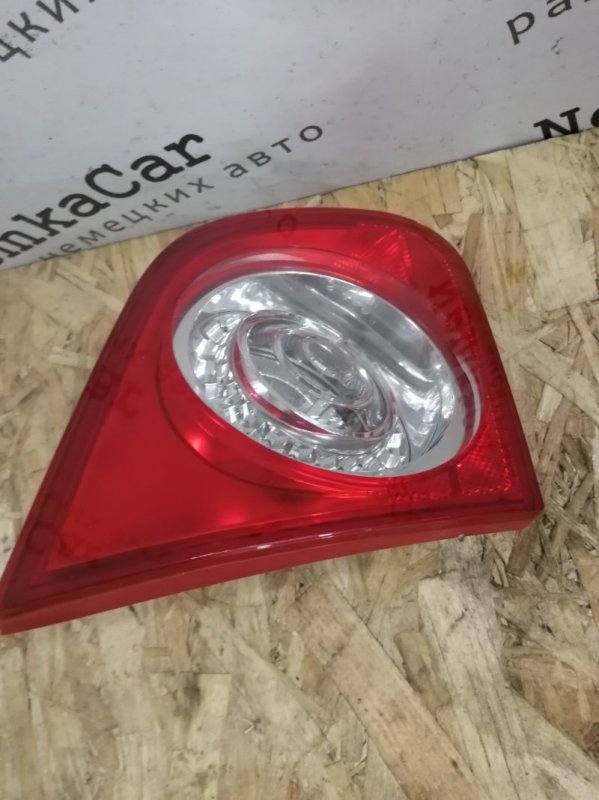 Фонарь задний в крышку багажника Volkswagen Passat B6 2007 Седан