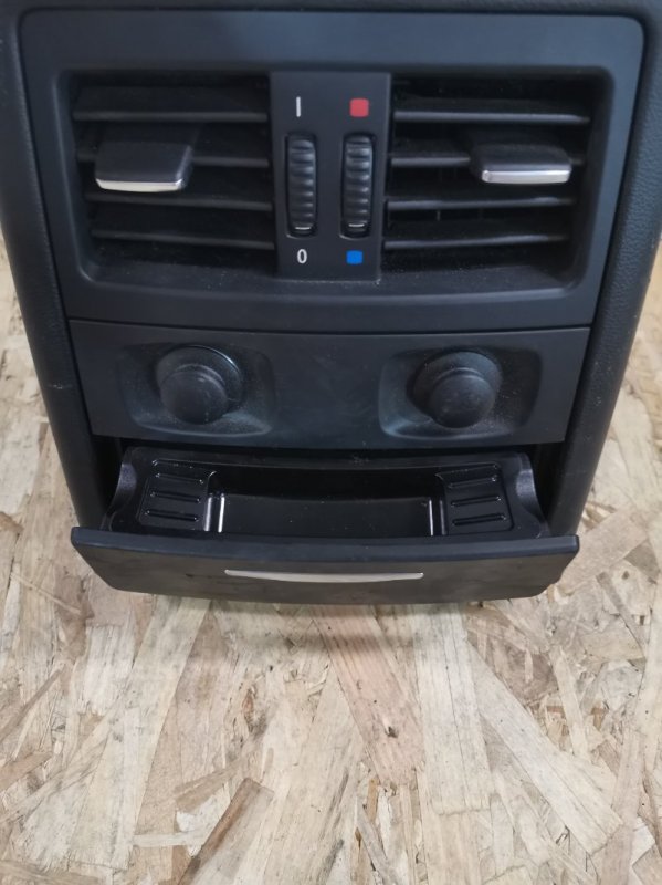 Накладка центральной консоли BMW 3-Series 2008 E91