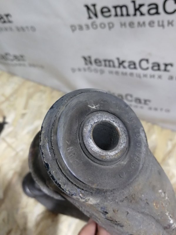 Рычаг подвески Mercedes Vito 2008 639