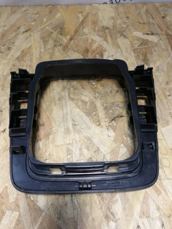 Накладка селектора АКПП Volkswagen Passat B6 2007 Седан