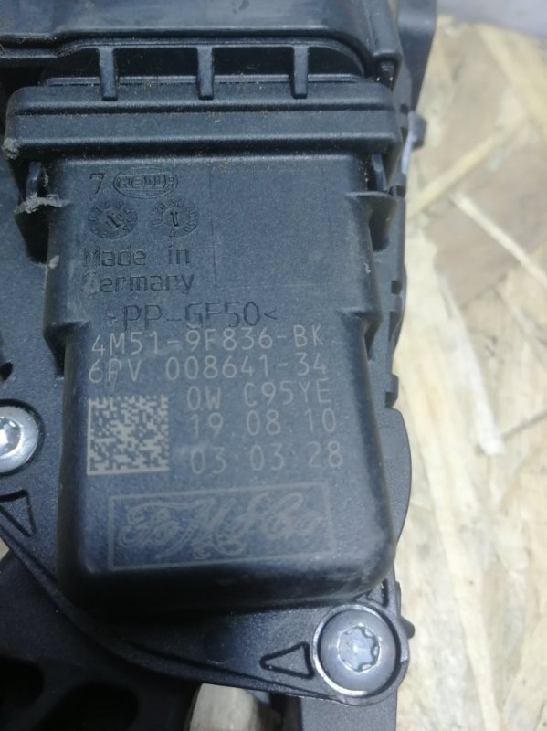 Педаль газа FORD FOCUS 2 РЕСТАЙЛИНГ 2010 Хэтчбек