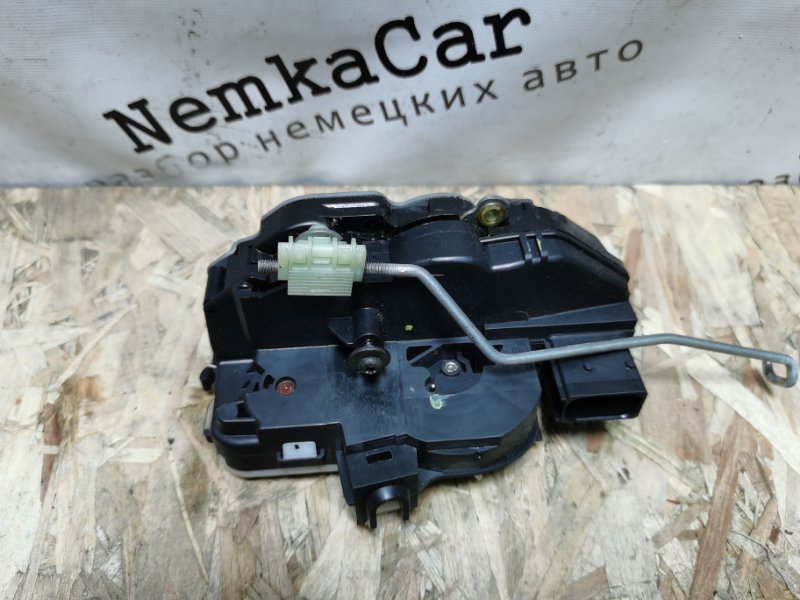 Замок двери OPEL ASTRA-J 2010 Хэтчбек