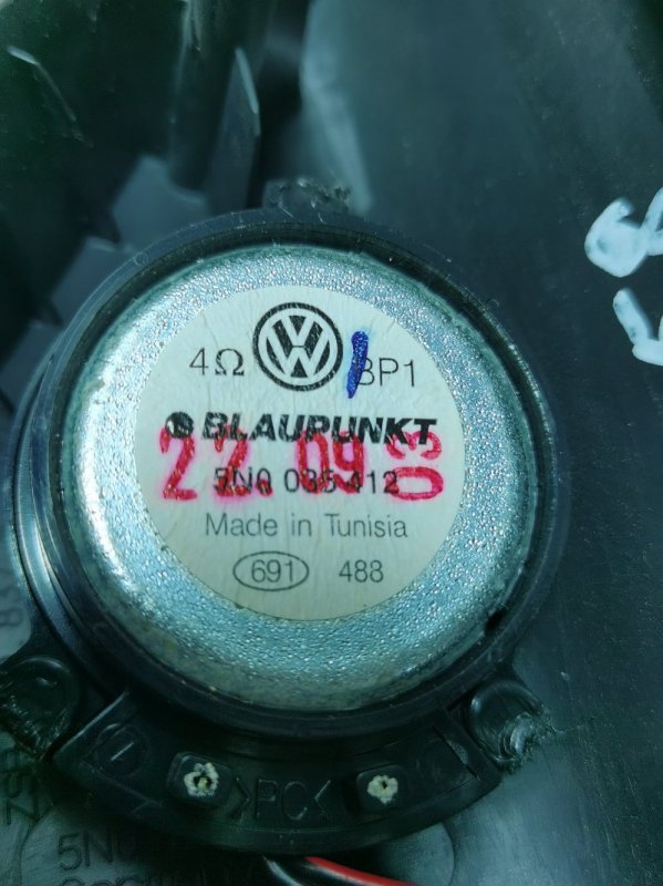 Уголок зеркала Volkswagen Tiguan 2010 5N1
