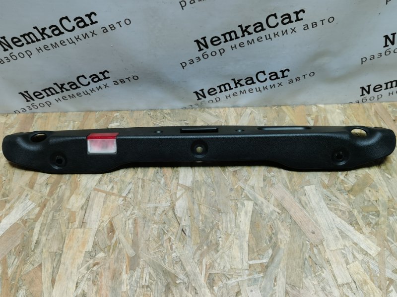 Обшивка багажника Mercedes C-Class W204 2010 C180 CGI