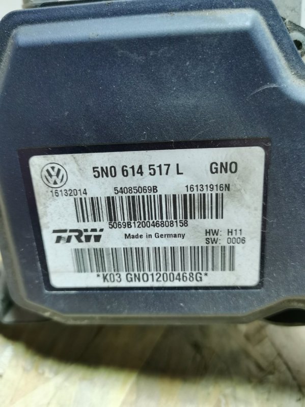 Блок abs Volkswagen Tiguan 2009 5N1