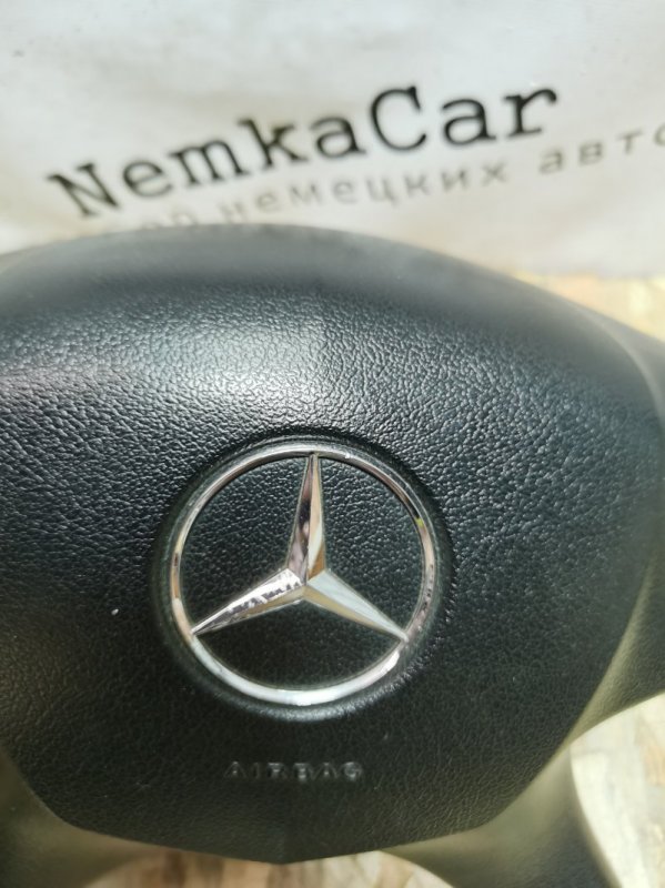 Подушка безопасности в руль Mercedes C-Class W204 2010 C180 CGI