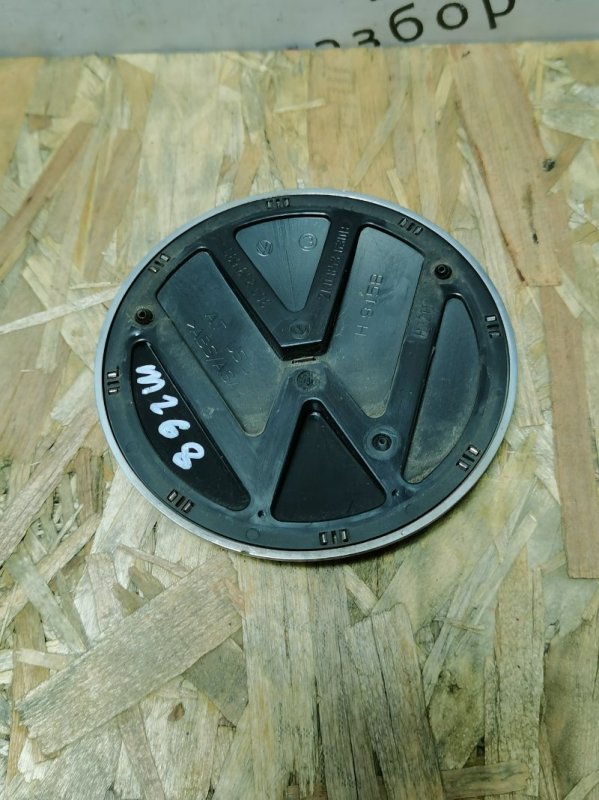 Эмблема Volkswagen Tiguan 2009 5N1