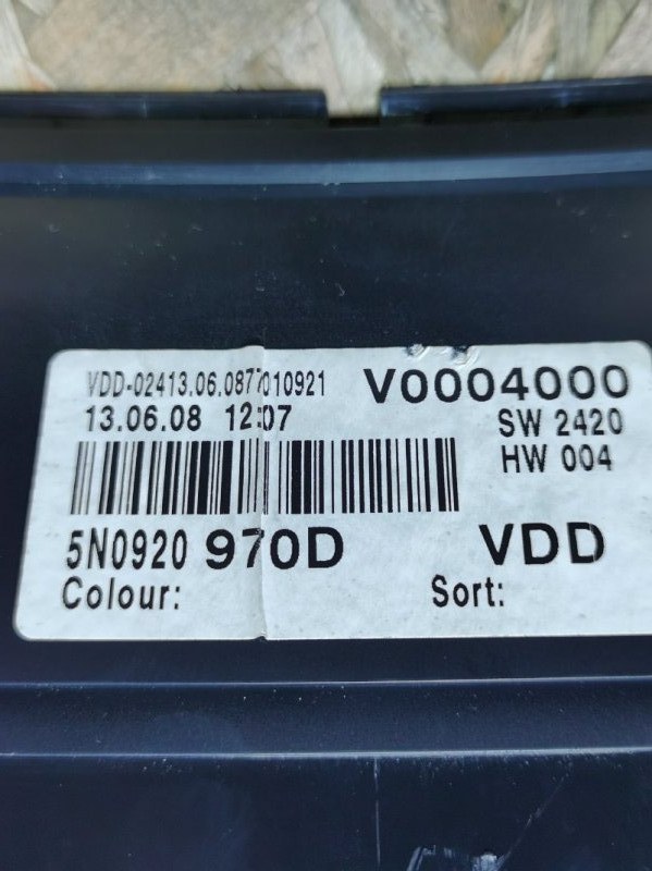 Щиток приборов Volkswagen Tiguan 2009 5N1