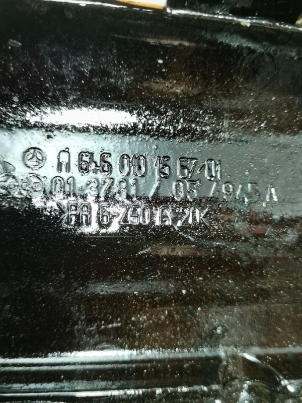 Крышка двигателя Mercedes Vito 2006 639