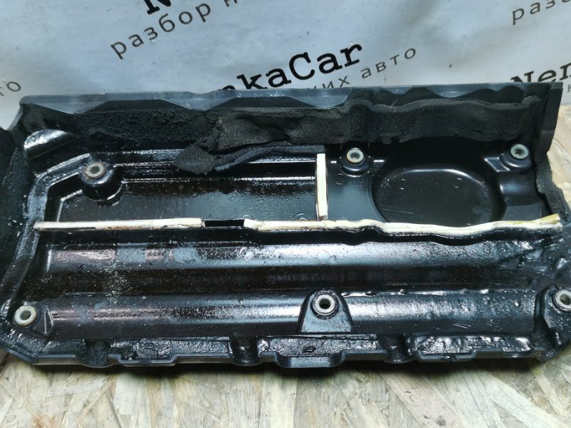 Крышка двигателя Mercedes Vito 2006 639