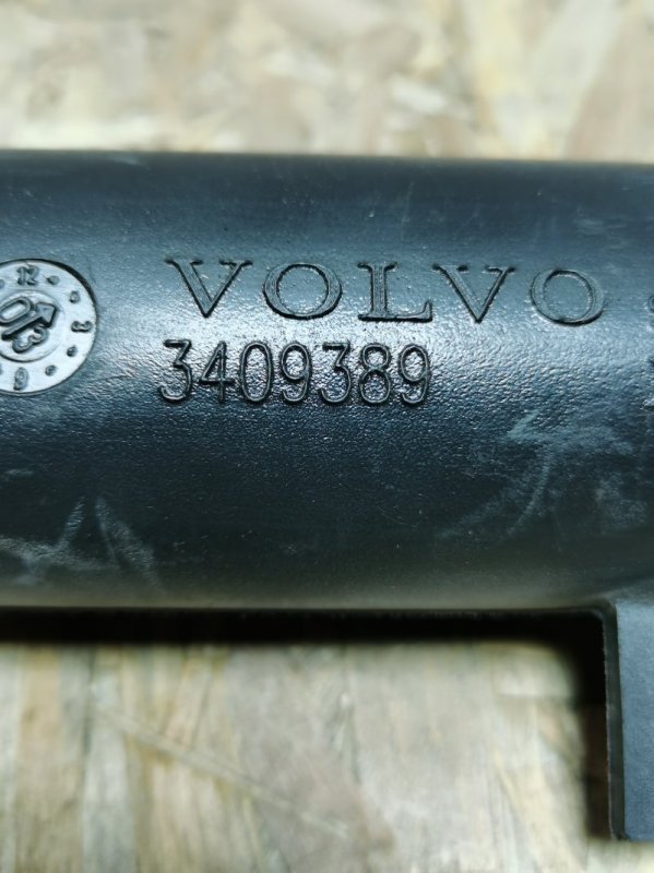 Воздуховод печки VOLVO XC90 2004