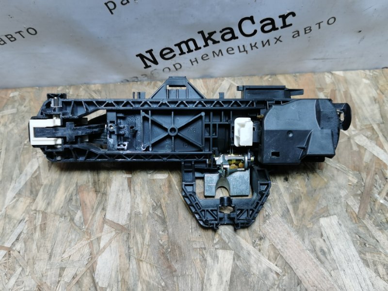 Ручка двери внешняя Mercedes C-Class W204 2010 C180 CGI