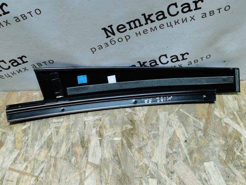Накладка стойки двери Mercedes C-Class W204 2010 C180 CGI
