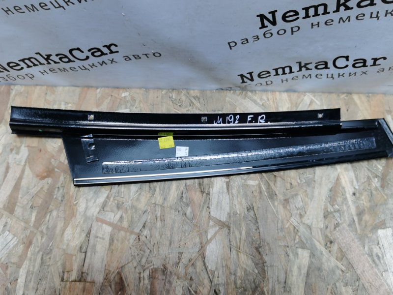 Накладка стойки двери Mercedes C-Class W204 2010 C180 CGI
