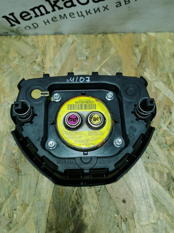Подушка безопасности в руль OPEL ASTRA H 2007 GTC