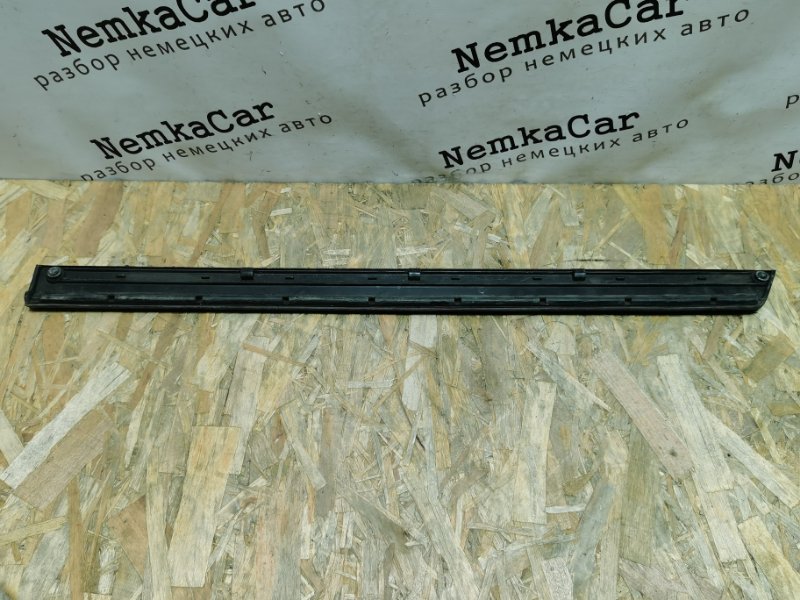 Молдинг двери Volkswagen Passat B6 2007 Седан