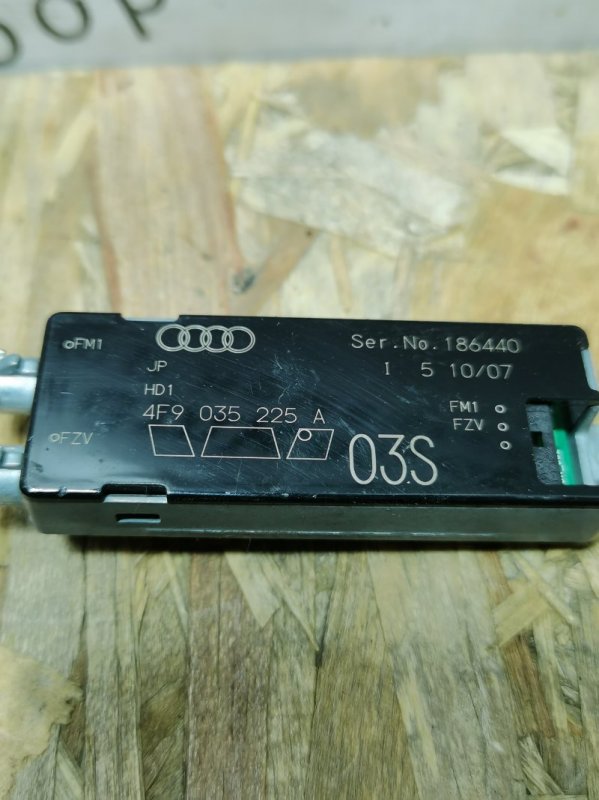 Антенна AUDI A6 C6 Allroad quattro 2007 4F