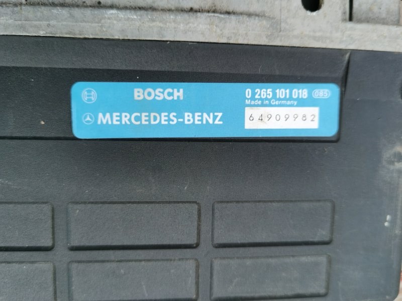 Блок abs Mercedes E-Classe W124 1992