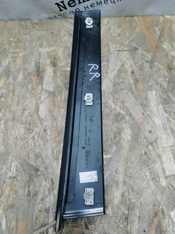 Накладка стойки двери FORD FOCUS 2 РЕСТАЙЛИНГ 2010 Хэтчбек