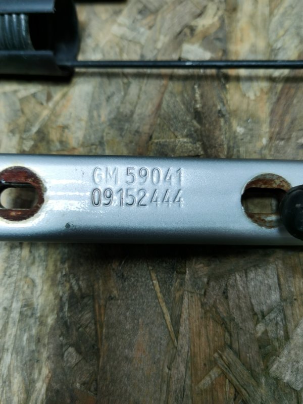 Петля крышки багажника OPEL Vectra B 2000