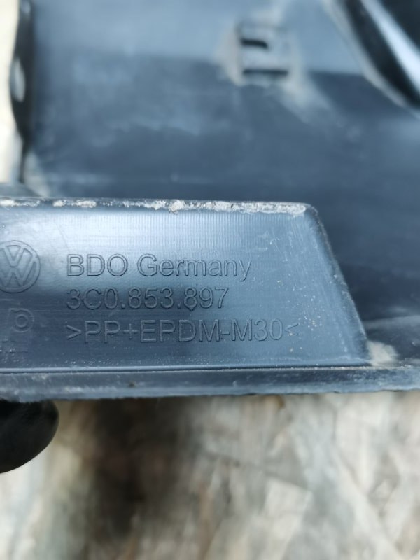 Накладка на порог Volkswagen Passat B6 2006 Седан
